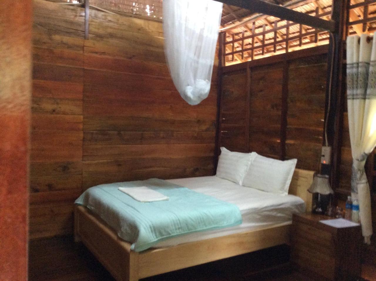Quoc Phuong Riverside Homestay Ben Tre Экстерьер фото